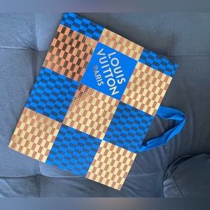 Louis Vuitton checkered shopping bag